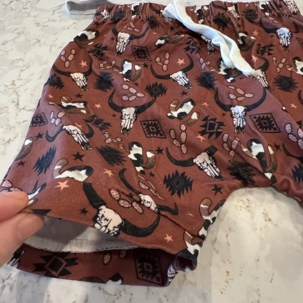 Gray Graphic Tee and Red Patterned Shorts Set Toddler